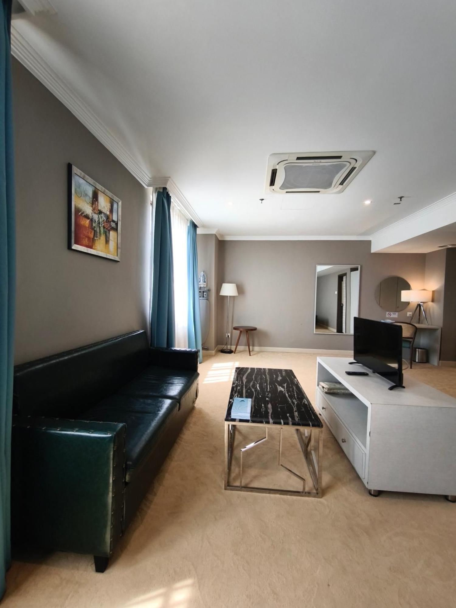Alamis City Kuala Lumpur - Formerly Edc Hotel Куала Лумпур Екстериор снимка